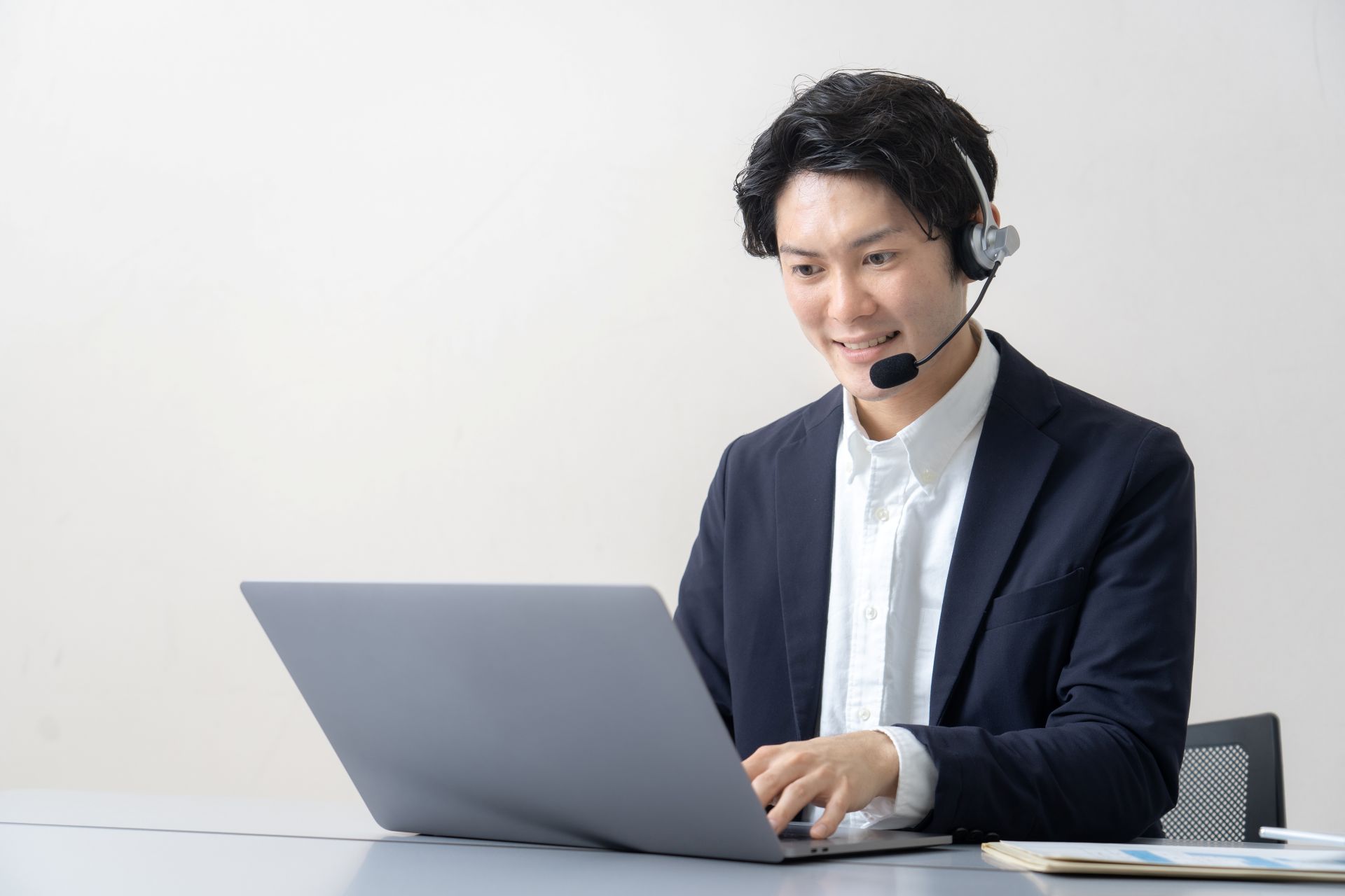 オンラインで全国対応 | 不登校の相談なら未来を育てる教育成長ラボ